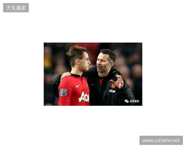 TA：曼联明夏将评估梅努、乌加特两人情况，中场可能大换血