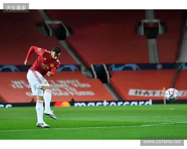 B费:拉什福德想要的传球方式很适合我们两人,他的前插非常出色 B费:拉什福德想要的传球方式很适合我们两人,他的前插非常出色