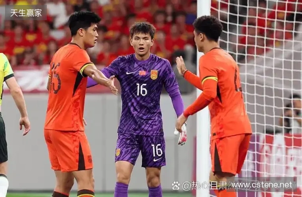 北青:U23国足除杨皓宇外均可出战半决赛,鲍世蒙具备登场条件 北青:U23国足除杨皓宇外均可出战半决赛,鲍世蒙具备登场条件