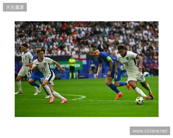 希勒评英超第23轮最佳阵:马奎尔、格伊、埃斯特旺、姆伯莫在列