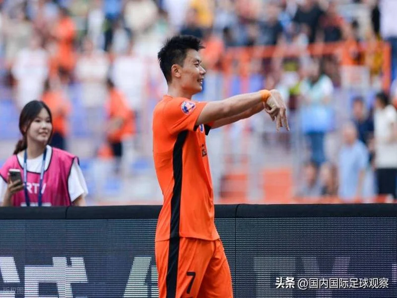 博主:大连英博迎来冬窗第二名新援,云南玉昆球员罗竞即将加盟