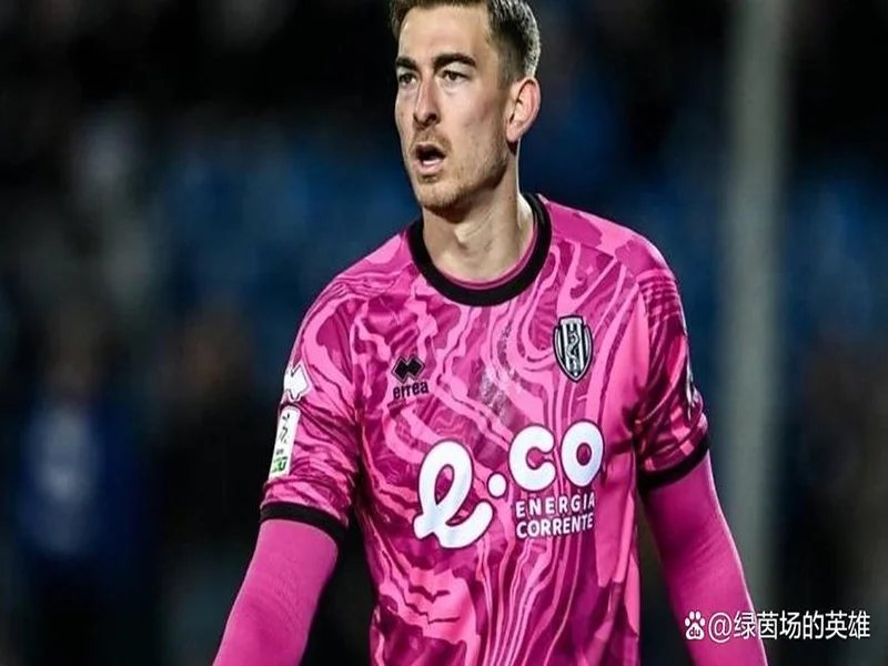 意乙切塞纳官方：和小克林斯曼续约，新合同至2028年